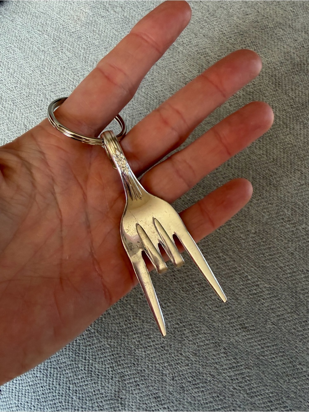 Rock On Keychain - Picture 5 of 7
